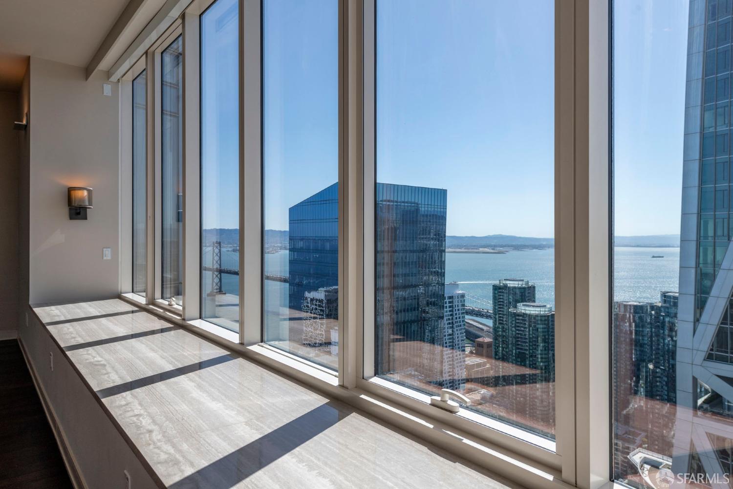 Detail Gallery Image 6 of 34 For 301 Mission St 56d,  San Francisco,  CA 94105 - 2 Beds | 3 Baths