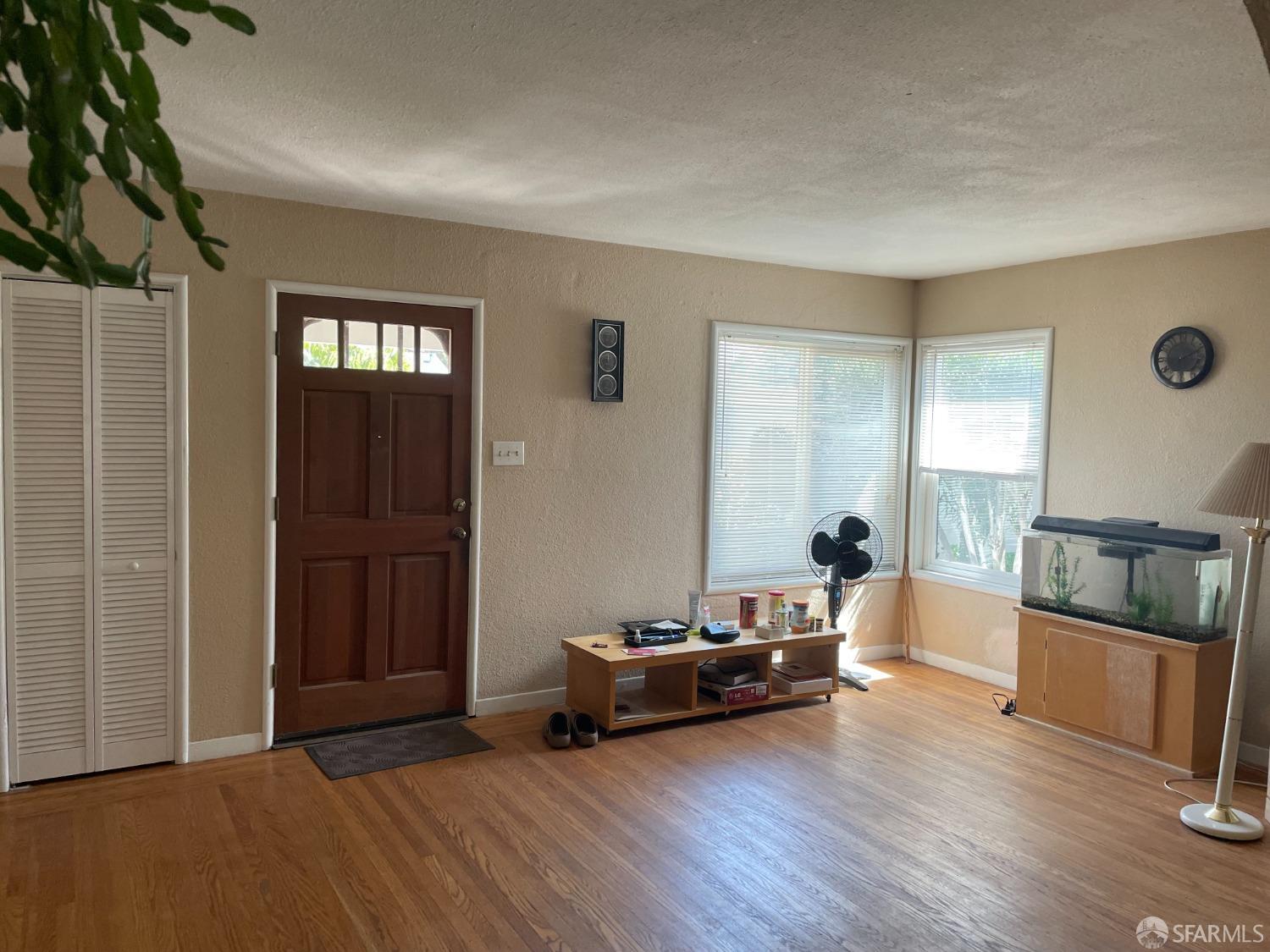 Detail Gallery Image 33 of 38 For 21723 Ada St, Castro Valley,  CA 94546 - 3 Beds | 2 Baths