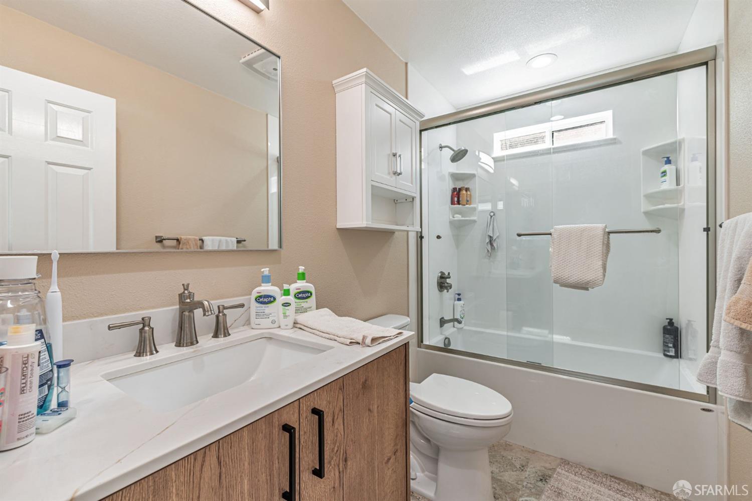 Detail Gallery Image 28 of 36 For 228 Stranahan Cir, Clayton,  CA 94517 - 3 Beds | 2/1 Baths
