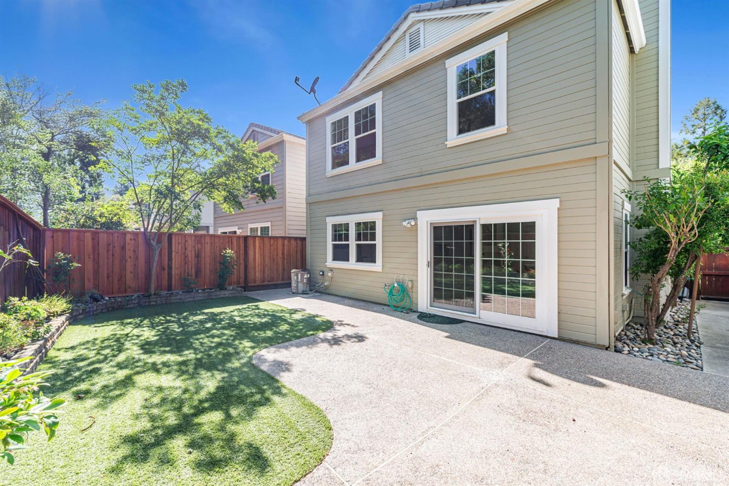 Detail Gallery Image 33 of 36 For 228 Stranahan Cir, Clayton,  CA 94517 - 3 Beds | 2/1 Baths
