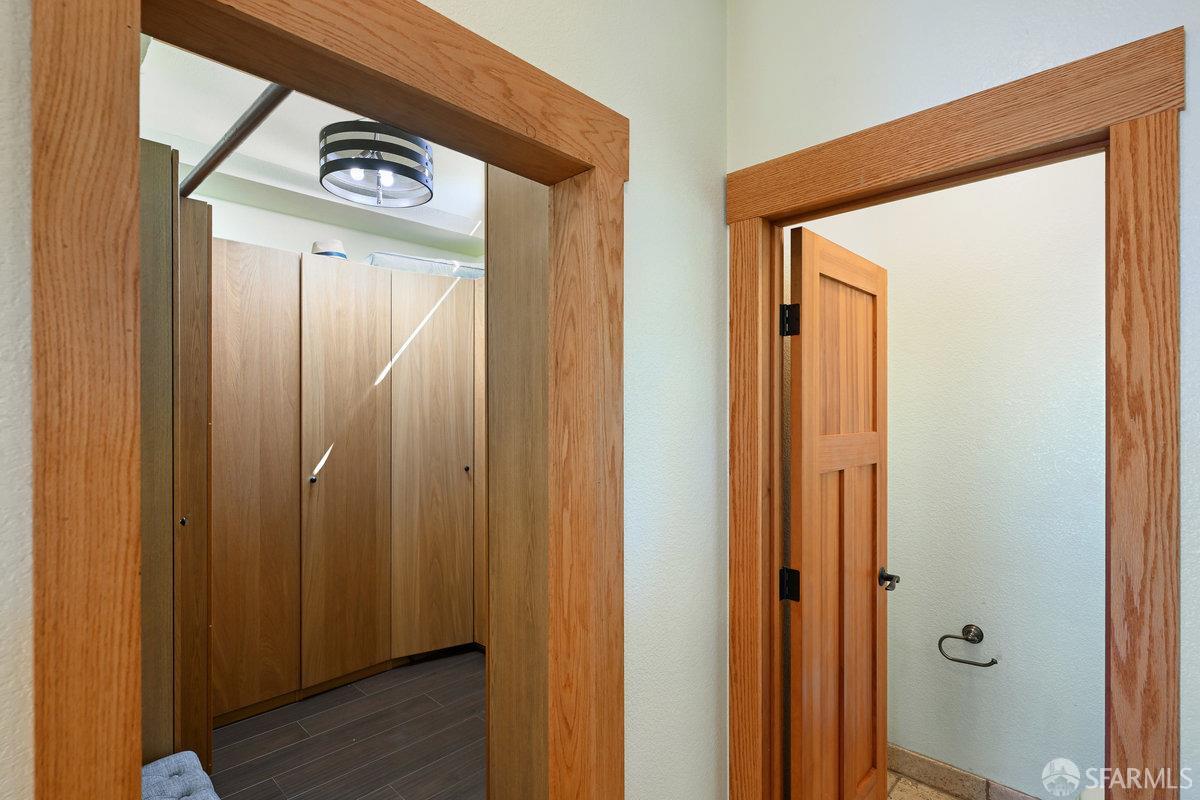 Detail Gallery Image 40 of 79 For 2445 Encinal Ave, Alameda,  CA 94501 - 3 Beds | 3 Baths