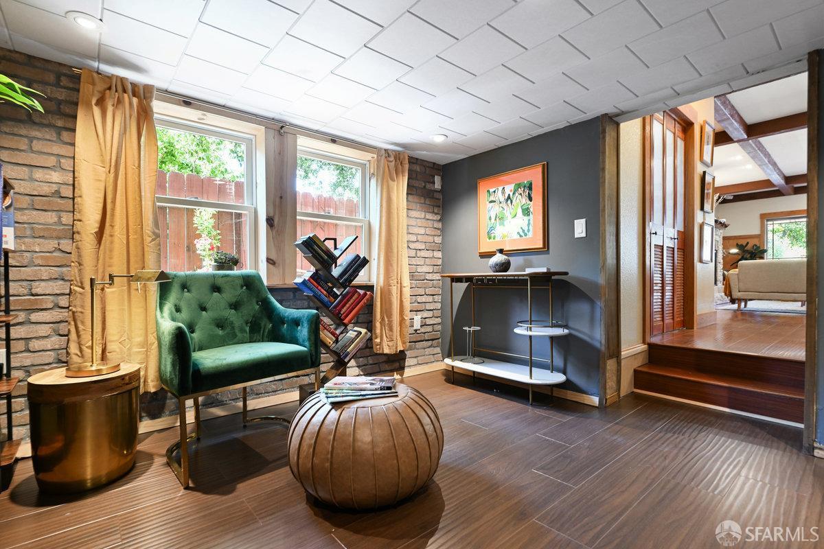 Detail Gallery Image 50 of 79 For 2445 Encinal Ave, Alameda,  CA 94501 - 3 Beds | 3 Baths