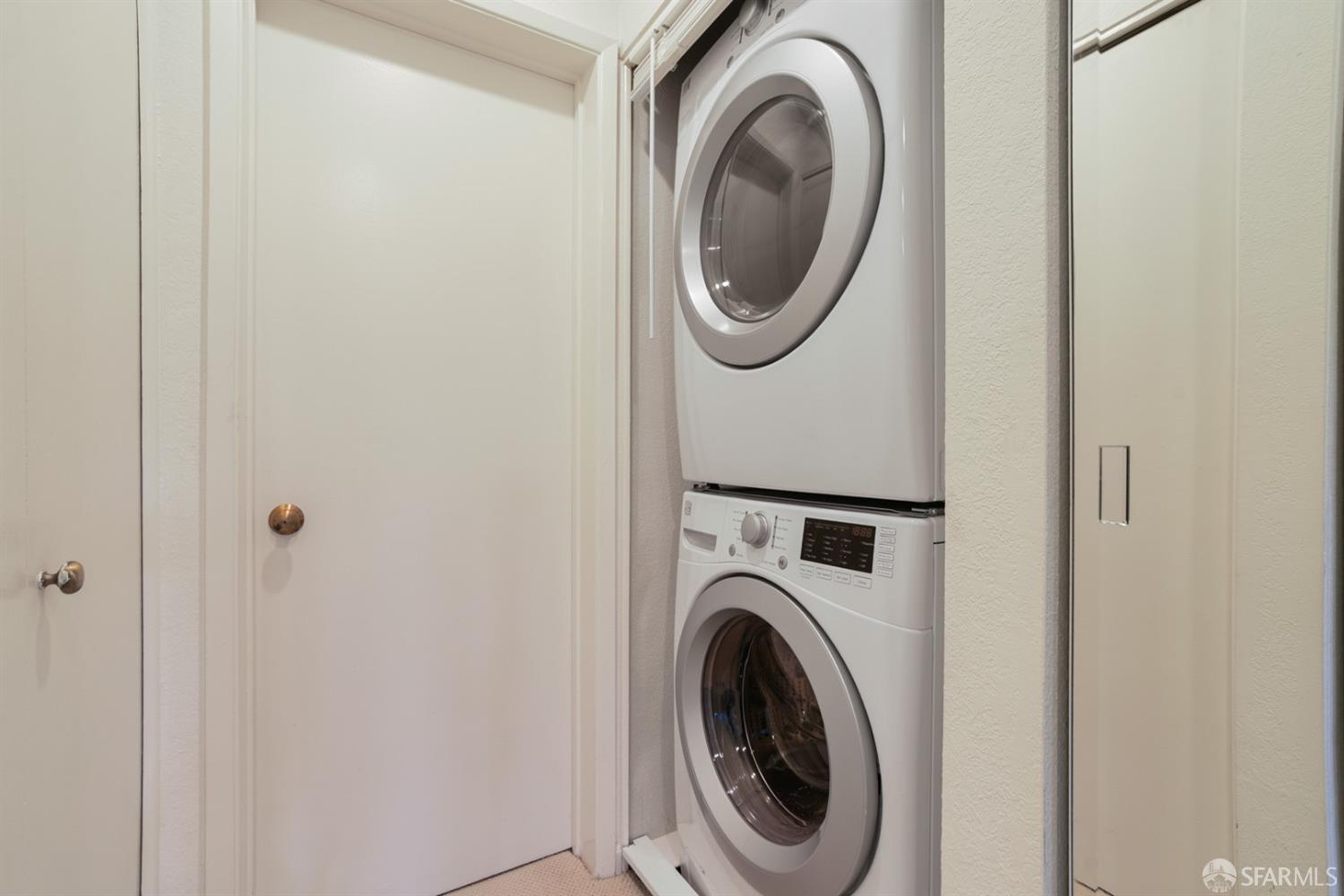 Detail Gallery Image 11 of 17 For 1310 Walden Rd #15,  Walnut Creek,  CA 94597 - 2 Beds | 2 Baths
