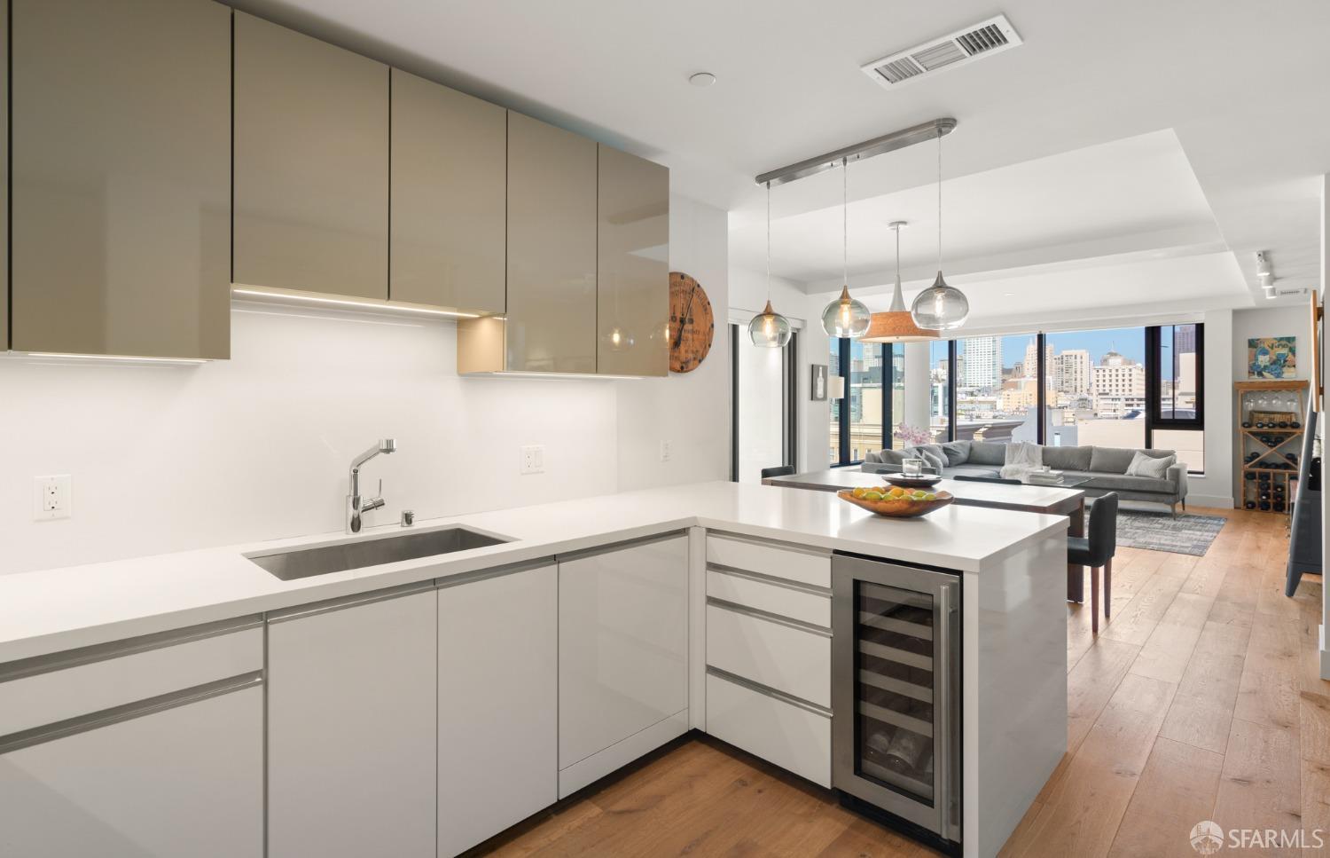 Detail Gallery Image 14 of 36 For 1450 Franklin St #801,  San Francisco,  CA 94109 - 2 Beds | 2 Baths