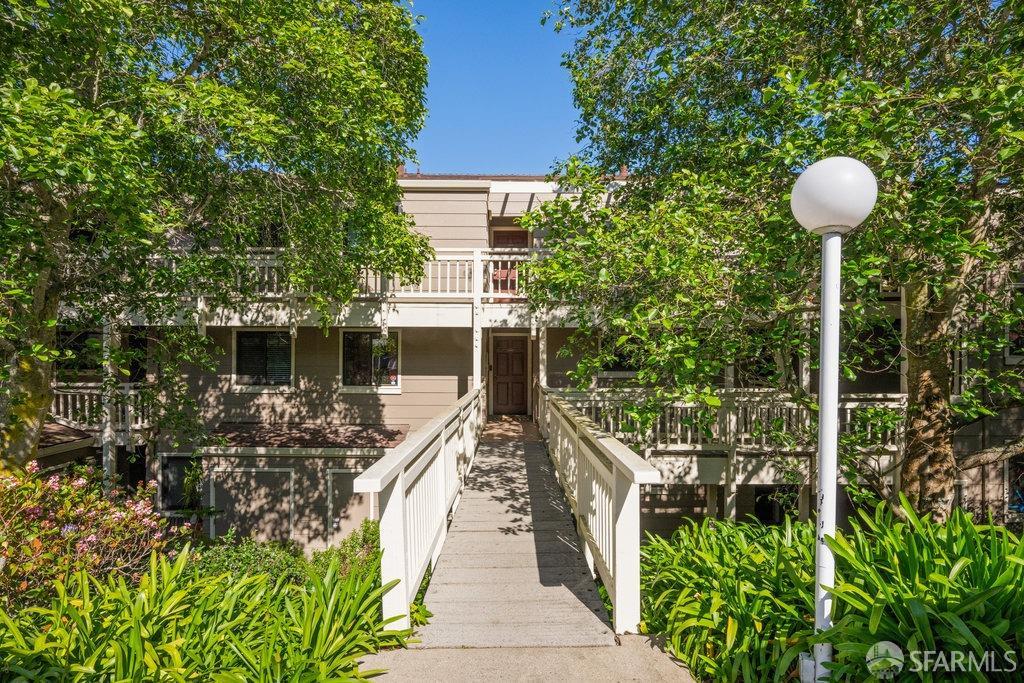 Photo #3: 425033151 Listing 