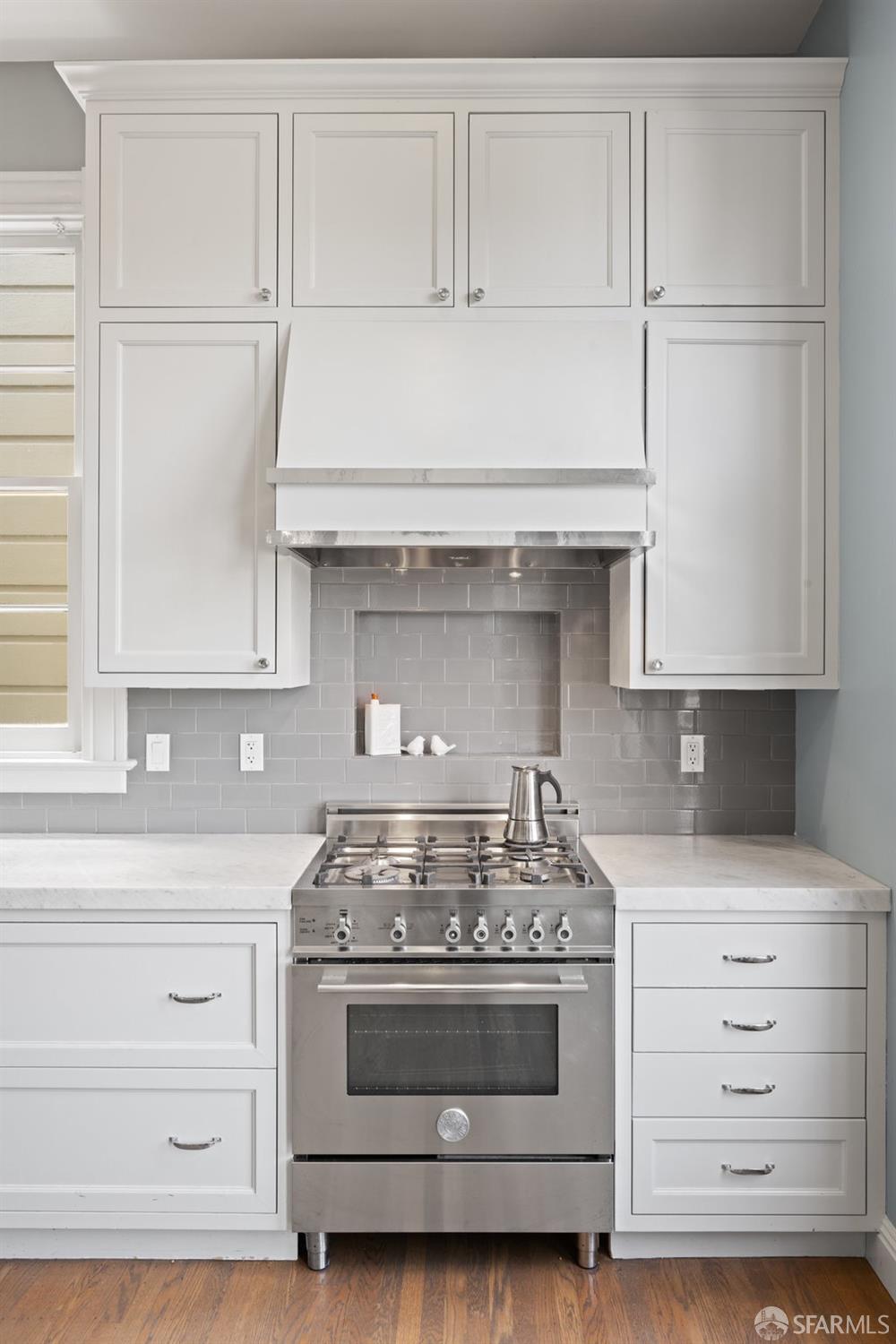 Photo #23: 425033178 Listing: Photo #23
