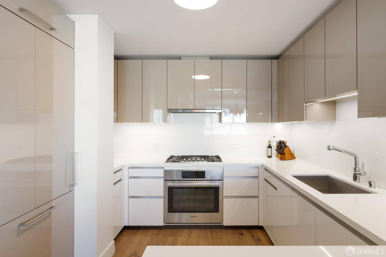 Detail Gallery Image 13 of 36 For 1450 Franklin St #801,  San Francisco,  CA 94109 - 2 Beds | 2 Baths