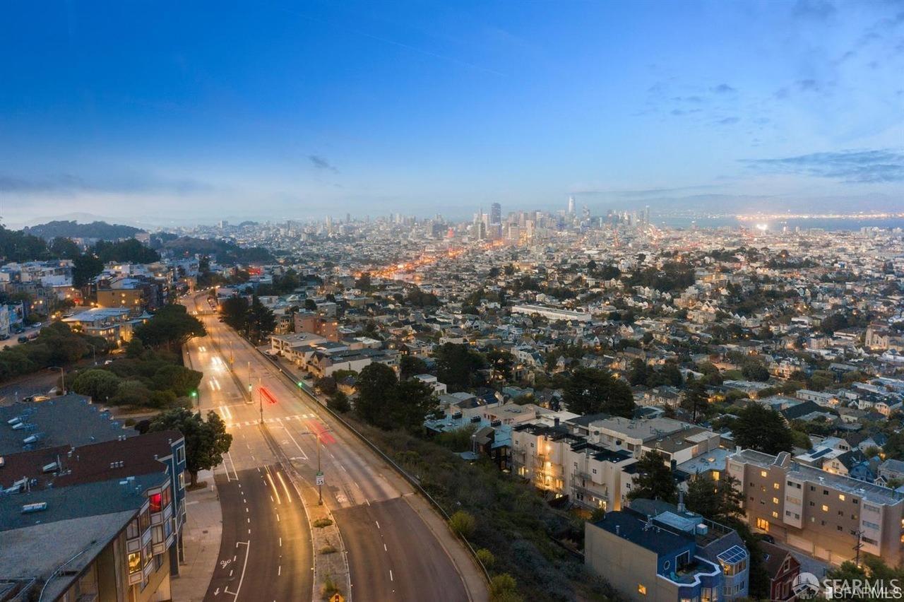 Detail Gallery Image 60 of 73 For 172 Portola Dr, San Francisco,  CA 94131 - – Beds | – Baths