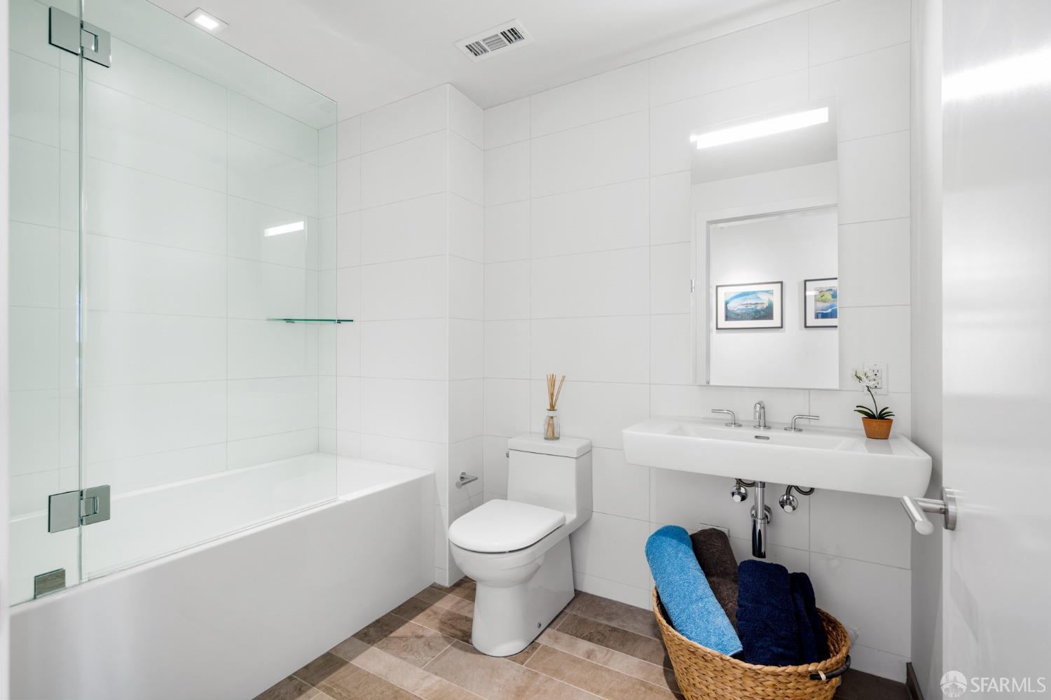 Detail Gallery Image 26 of 36 For 1450 Franklin St #801,  San Francisco,  CA 94109 - 2 Beds | 2 Baths