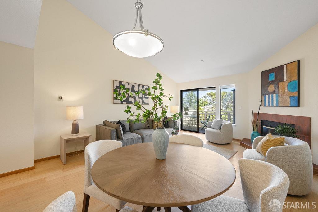 Photo #10: 425033151 Listing: Photo #10