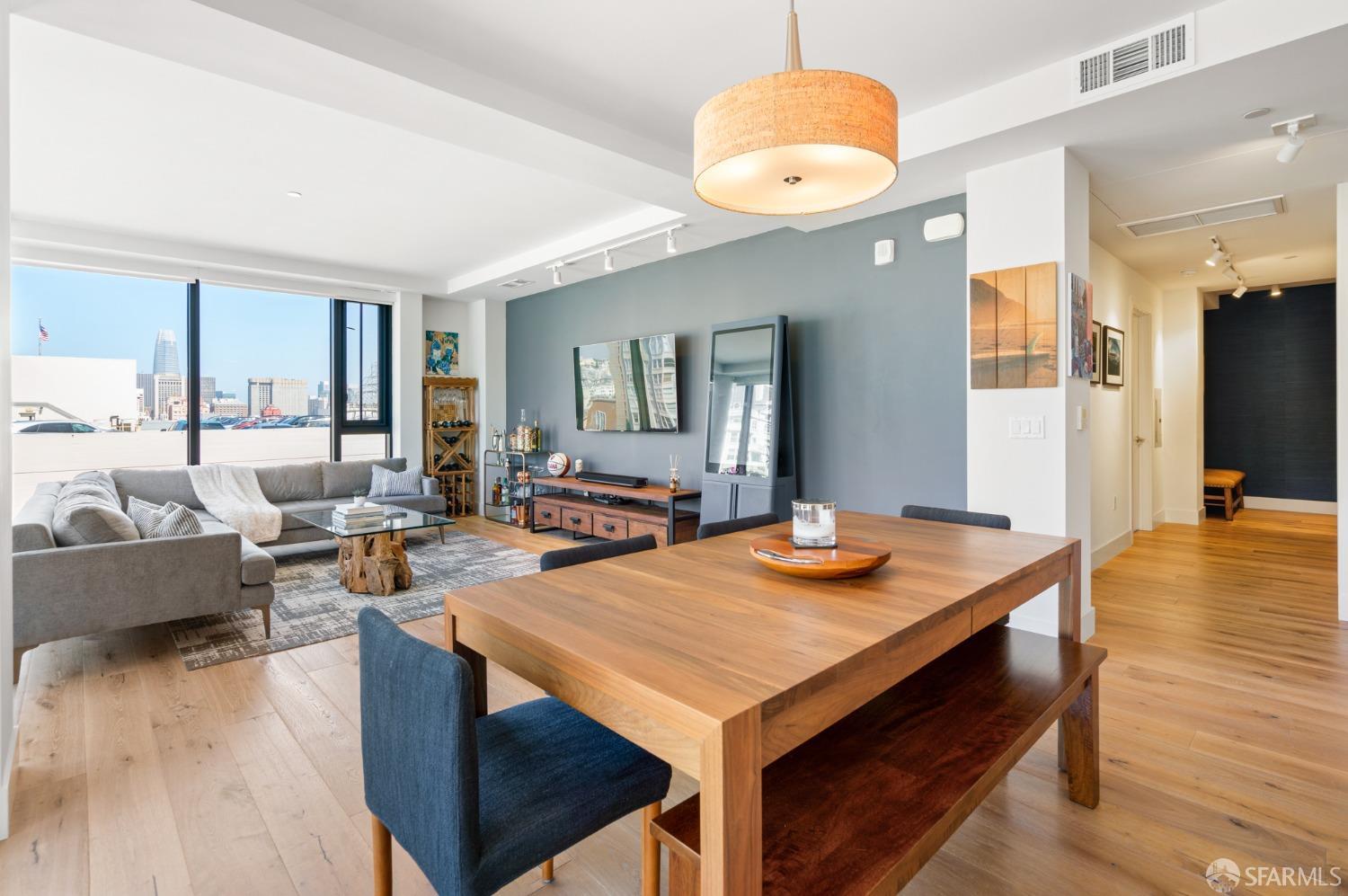 Detail Gallery Image 8 of 36 For 1450 Franklin St #801,  San Francisco,  CA 94109 - 2 Beds | 2 Baths