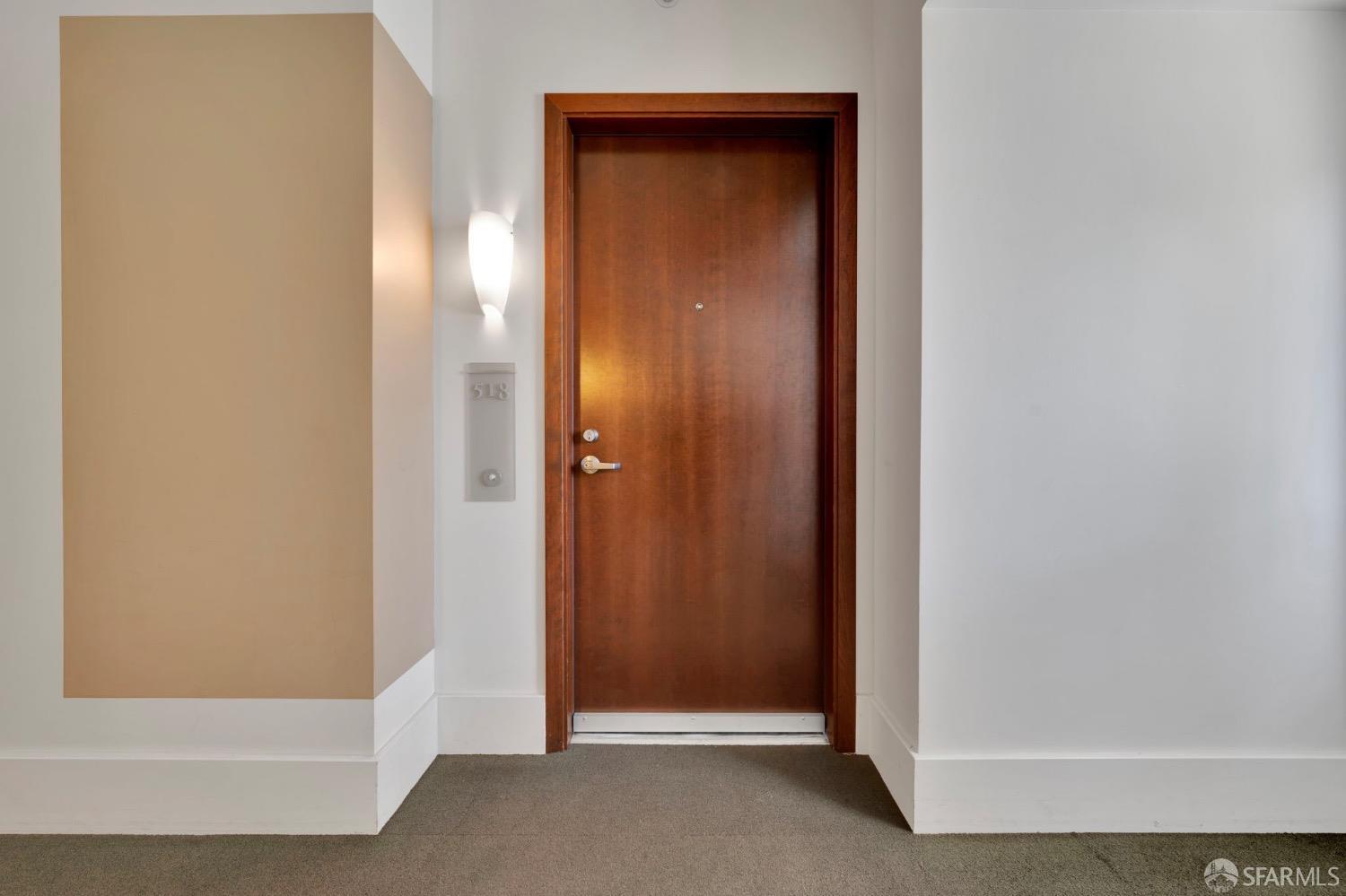 Photo #5: 425002967 Listing: Photo #5