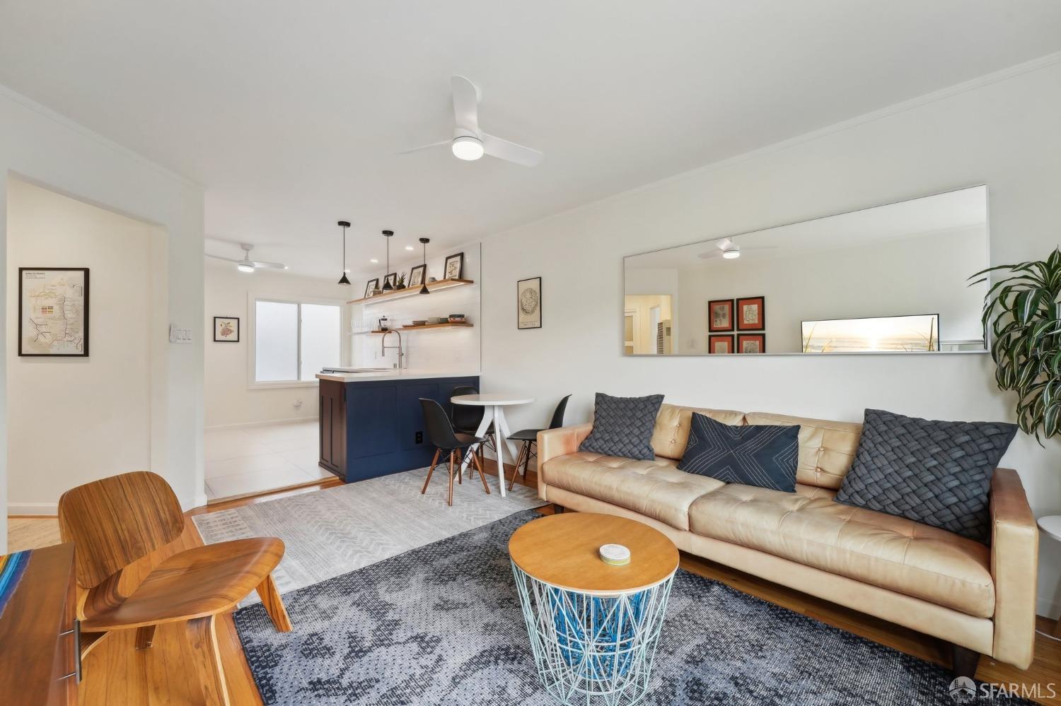 Photo #6: 425025604 Listing: Photo #6