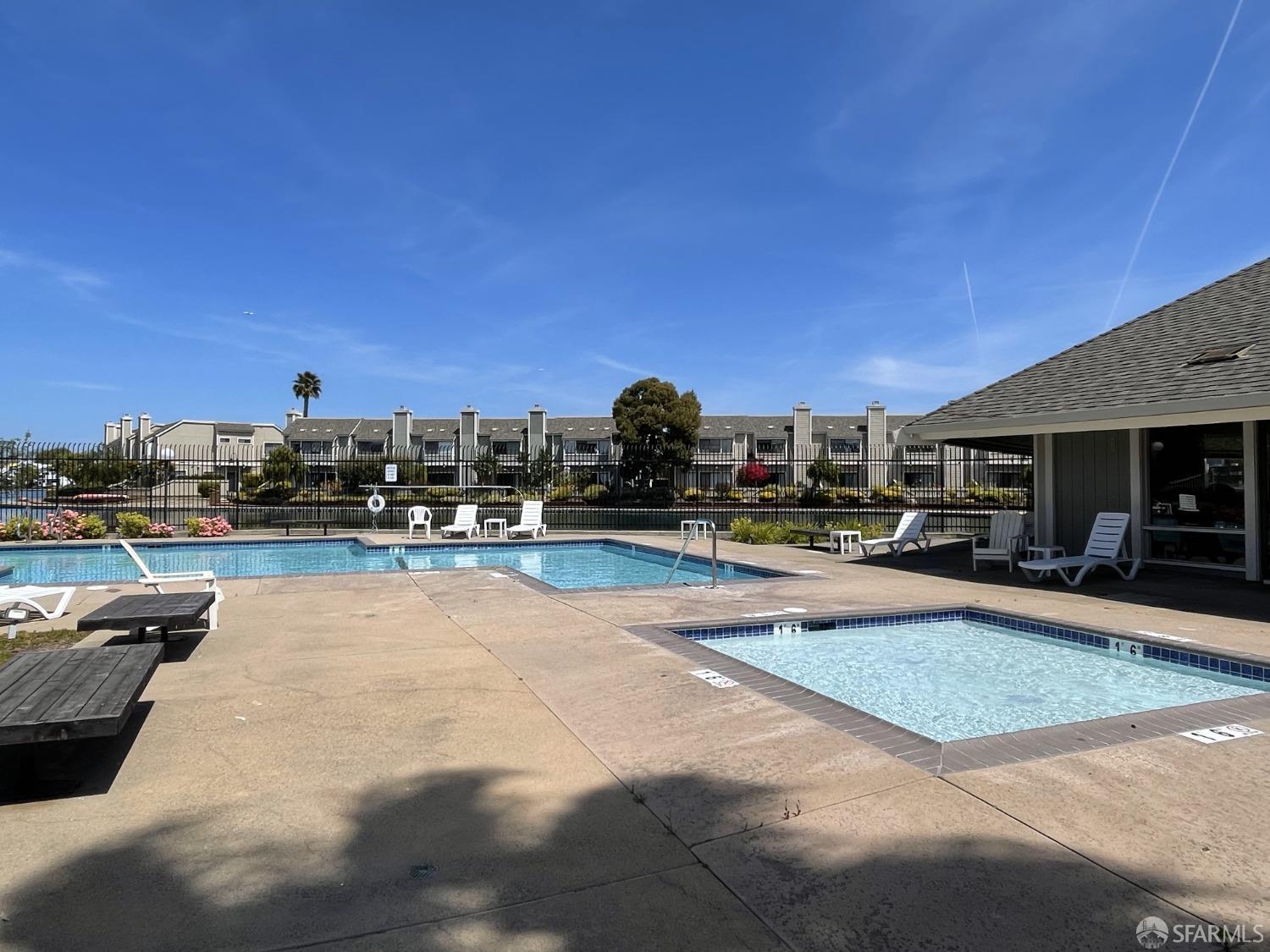 Detail Gallery Image 65 of 68 For 823 Juno Ln, Foster City,  CA 94404 - 2 Beds | 2/1 Baths