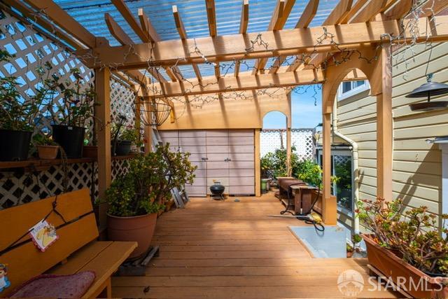 Detail Gallery Image 24 of 28 For Address Is Not Disclosed, San Francisco,  CA 94112 - 5 Beds | 3 Baths