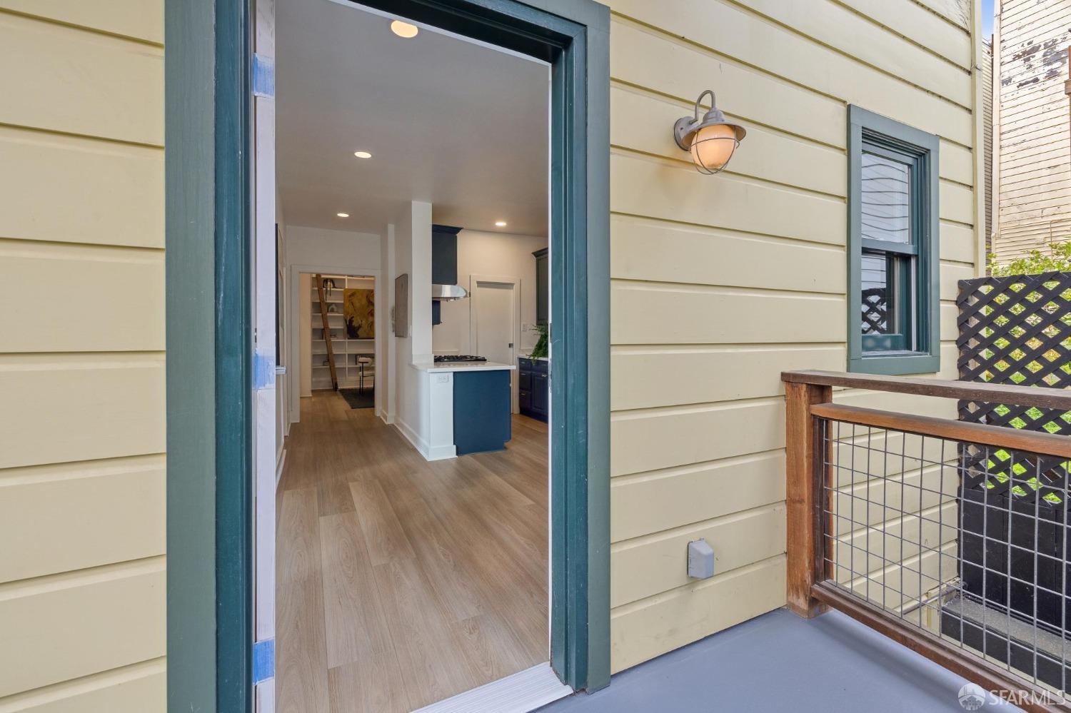 Photo #10: 425034271 Listing: Photo #10
