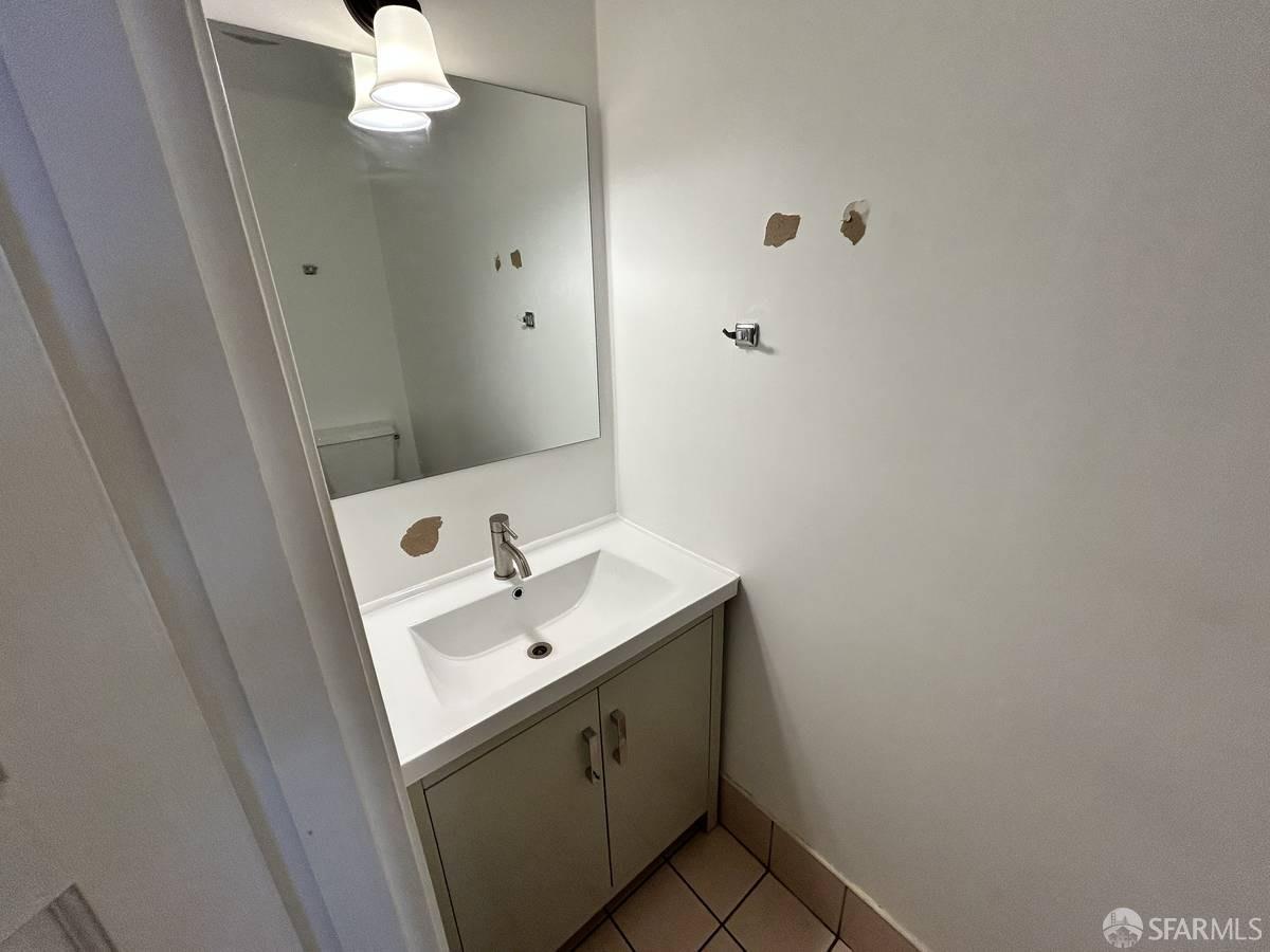 Detail Gallery Image 6 of 8 For 1935 Lombard St, San Francisco,  CA 94123 - – Beds | – Baths