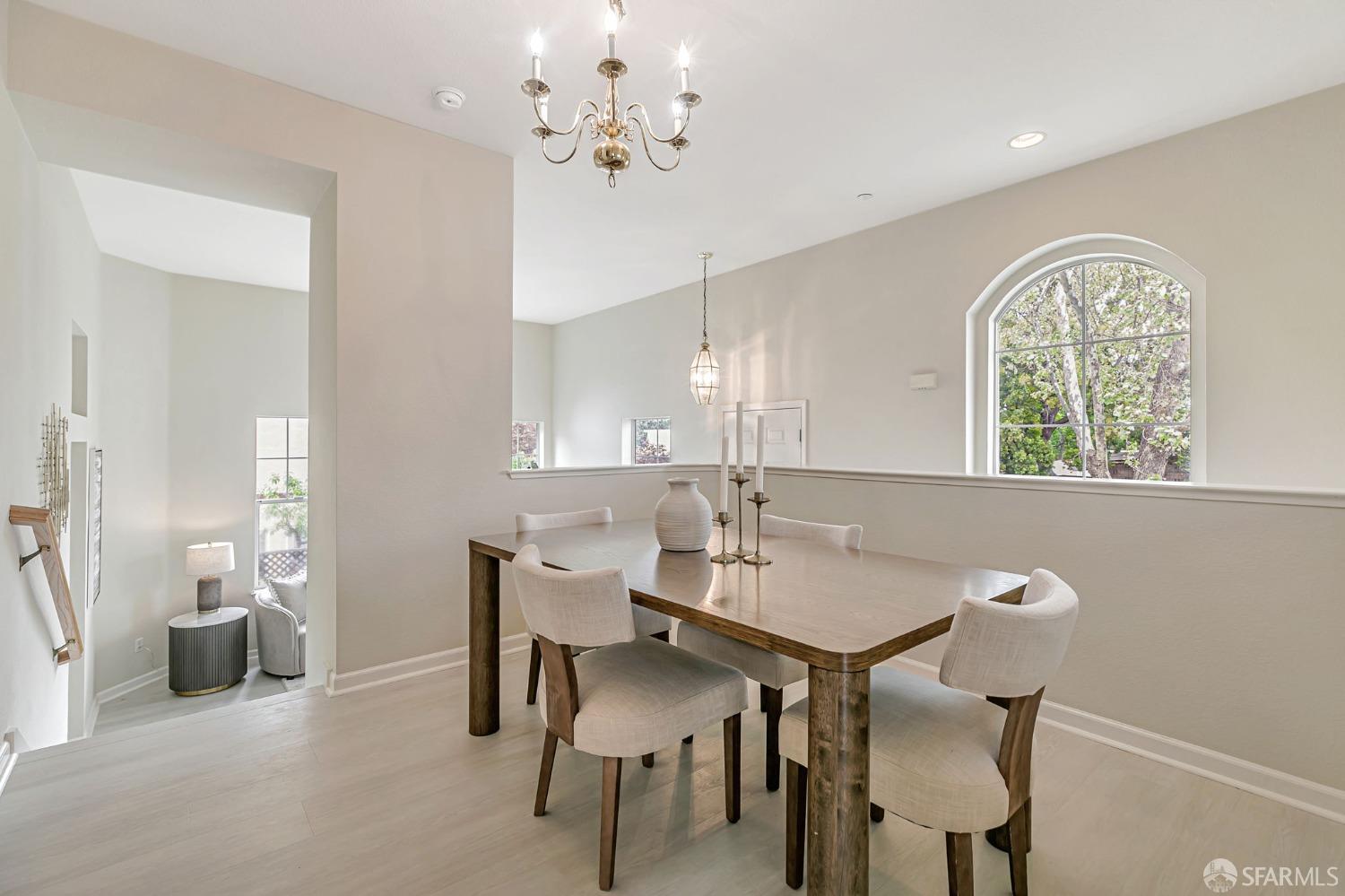 Detail Gallery Image 9 of 50 For 893 Rosemary Ter, Sunnyvale,  CA 94086 - 3 Beds | 3 Baths