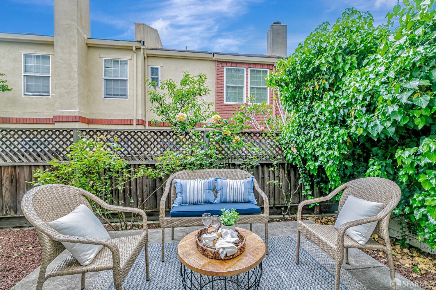Detail Gallery Image 34 of 50 For 893 Rosemary Ter, Sunnyvale,  CA 94086 - 3 Beds | 3 Baths