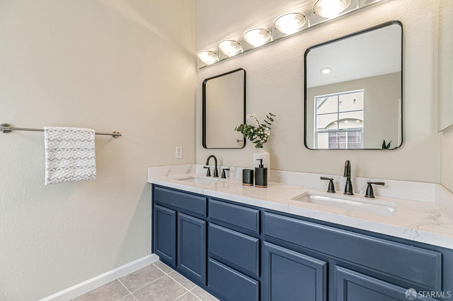 Detail Gallery Image 25 of 50 For 893 Rosemary Ter, Sunnyvale,  CA 94086 - 3 Beds | 3 Baths