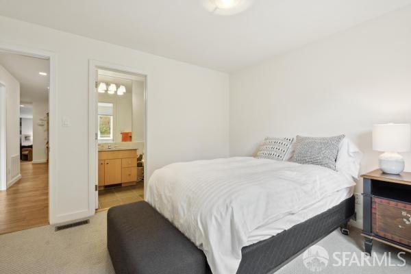 Photo #15: 425032621 Listing: Photo #15