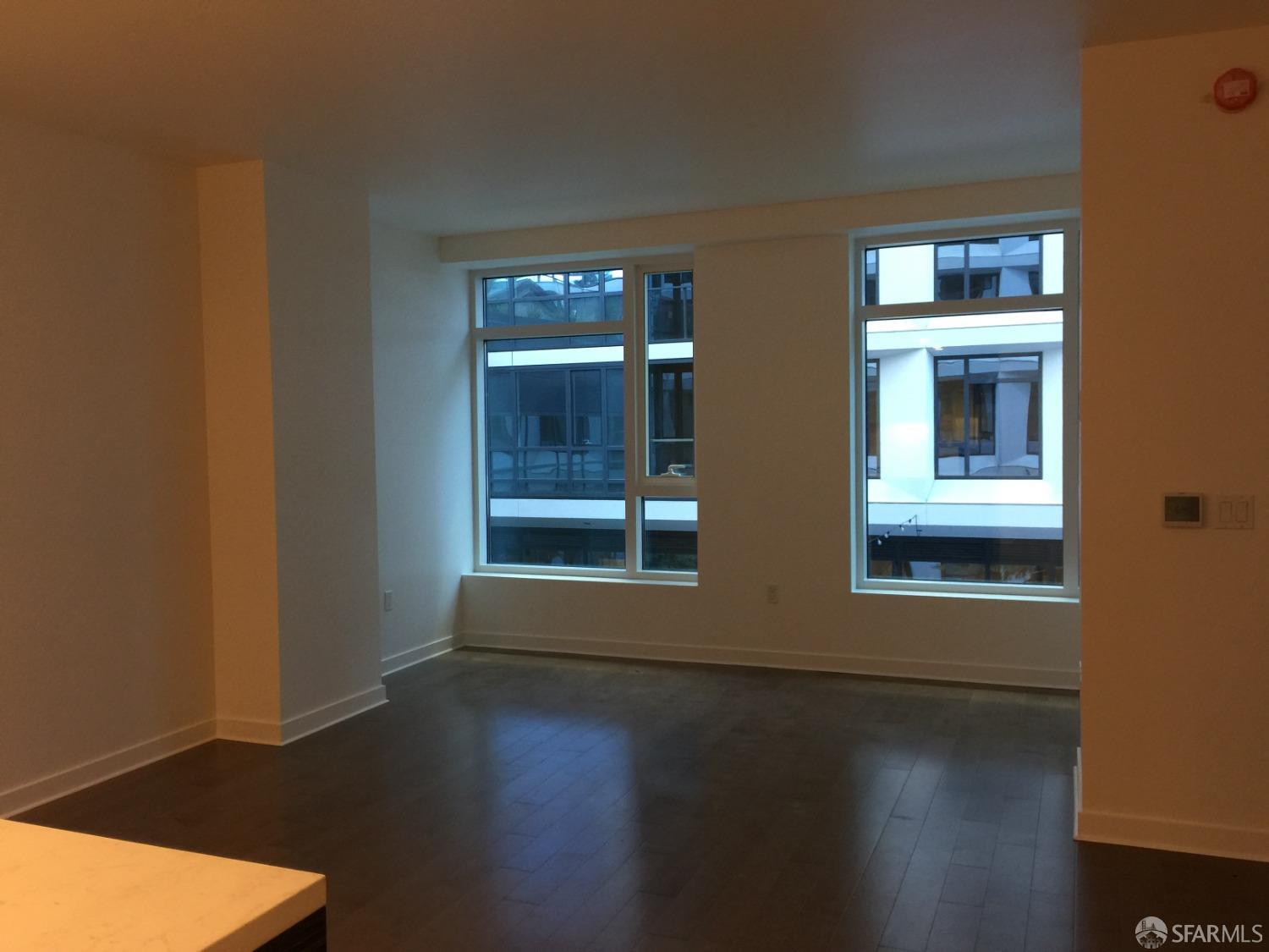Detail Gallery Image 7 of 10 For 1688 Pine St #E211,  San Francisco,  CA 94109 - 1 Beds | 1 Baths