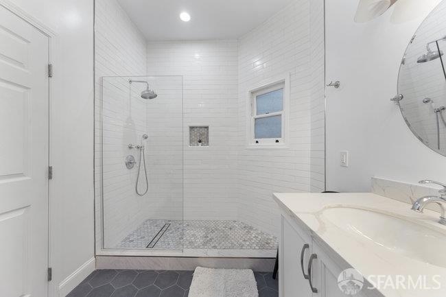 Detail Gallery Image 13 of 14 For 3004 26th St, San Francisco,  CA 94110 - 3 Beds | 2 Baths
