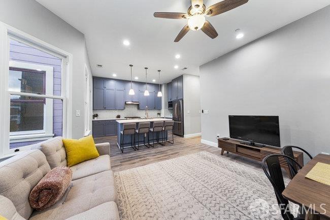 Detail Gallery Image 5 of 14 For 3004 26th St, San Francisco,  CA 94110 - 3 Beds | 2 Baths