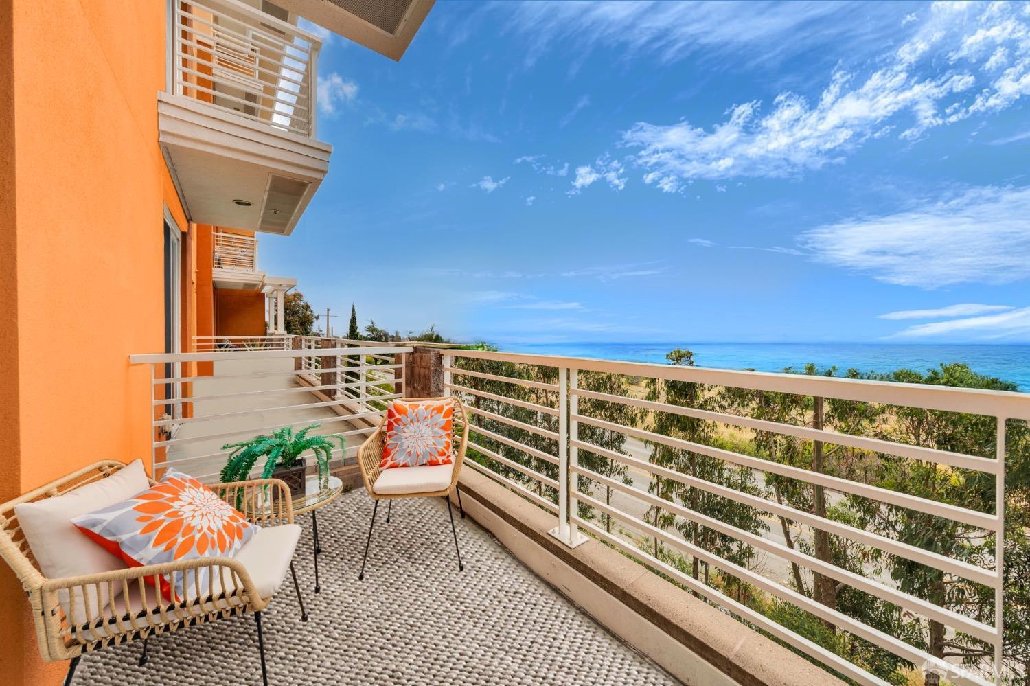 Photo #2: 422675373 Listing 