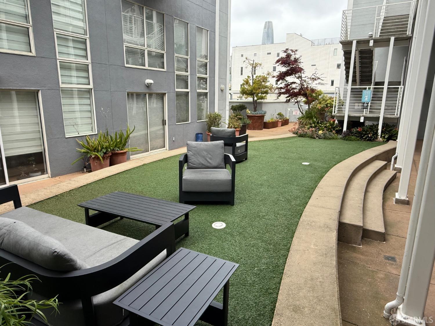 Photo #22: 425028753 Listing: Photo #22