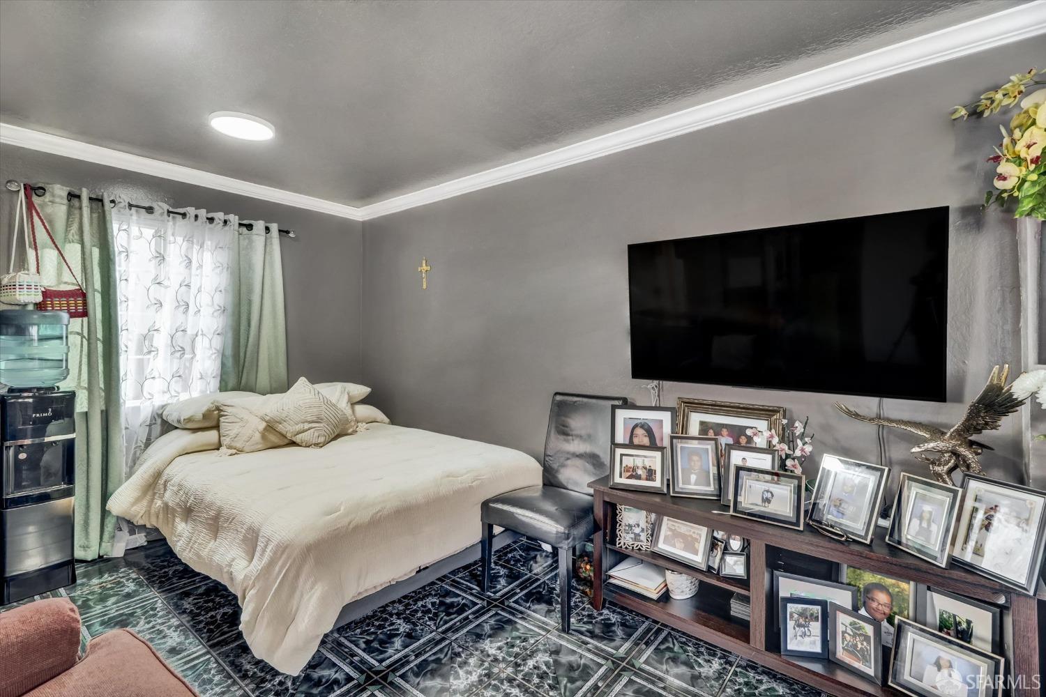 Detail Gallery Image 9 of 26 For 547 Hurlingame Ave, Redwood City,  CA 94063 - 2 Beds | 1 Baths