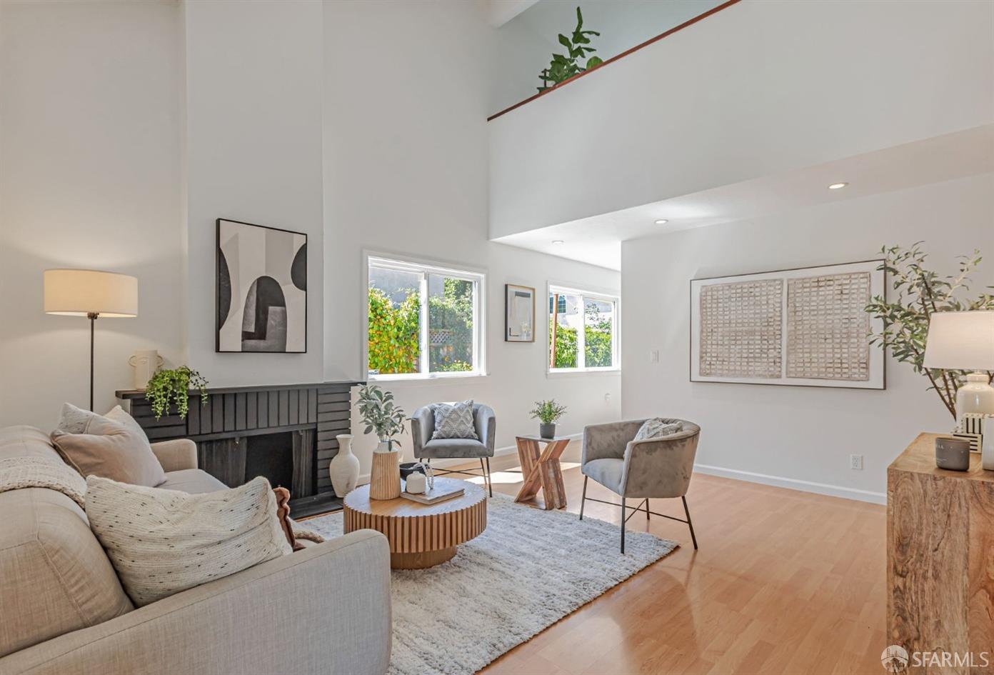 Detail Gallery Image 4 of 31 For 269 Esteban Way, San Jose,  CA 95119 - 4 Beds | 2 Baths