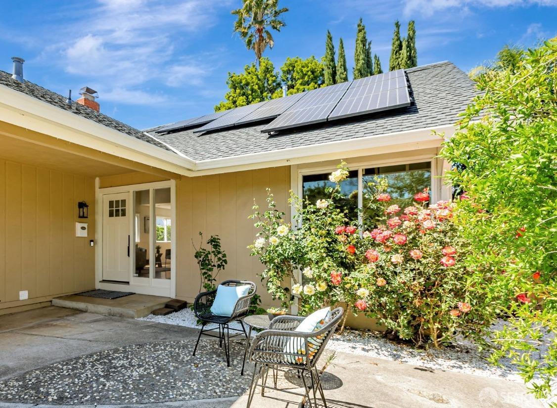 Detail Gallery Image 3 of 31 For 269 Esteban Way, San Jose,  CA 95119 - 4 Beds | 2 Baths