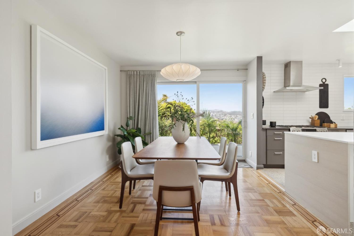 Detail Gallery Image 7 of 54 For 120 Brunswick St, San Francisco,  CA 94112 - 3 Beds | 3 Baths