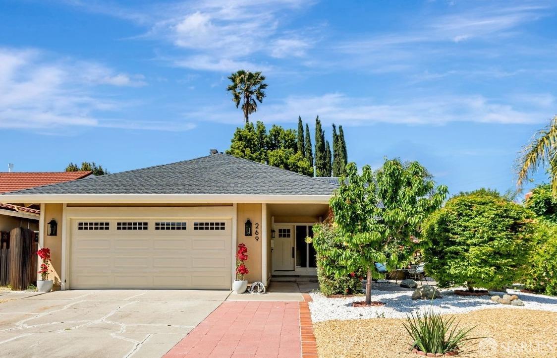 Detail Gallery Image 1 of 31 For 269 Esteban Way, San Jose,  CA 95119 - 4 Beds | 2 Baths