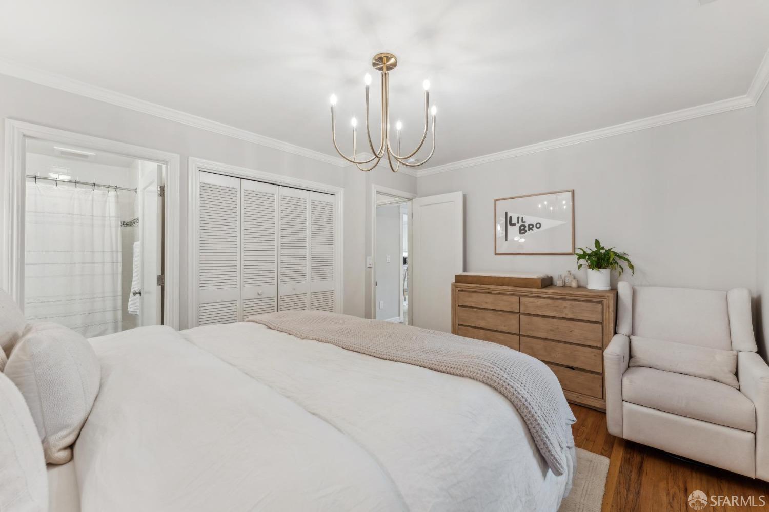 Detail Gallery Image 13 of 30 For 2705 Ponce Ave, Belmont,  CA 94002 - 2 Beds | 2 Baths