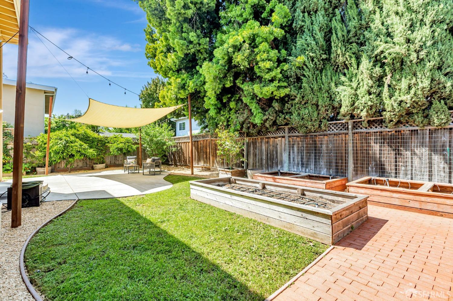 Detail Gallery Image 25 of 31 For 269 Esteban Way, San Jose,  CA 95119 - 4 Beds | 2 Baths