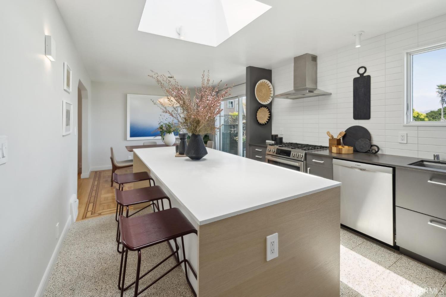 Detail Gallery Image 20 of 54 For 120 Brunswick St, San Francisco,  CA 94112 - 3 Beds | 3 Baths