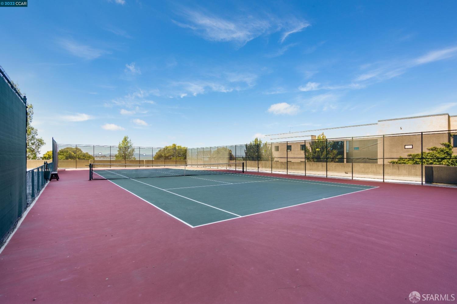 Detail Gallery Image 33 of 36 For 6363 Christie Ave #1823,  Emeryville,  CA 94608 - 1 Beds | 1 Baths