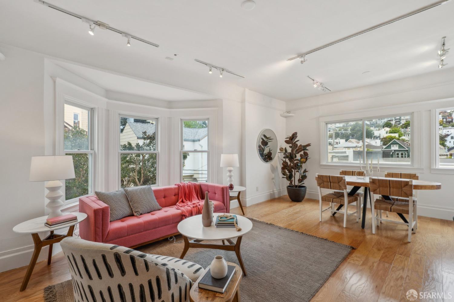 96 Caselli Avenue