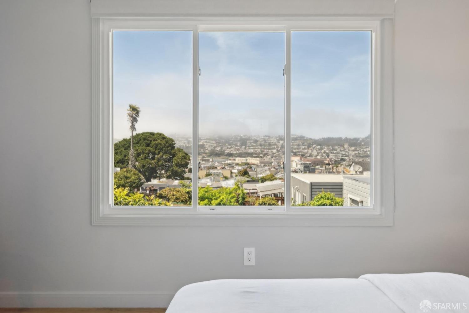 Detail Gallery Image 47 of 54 For 120 Brunswick St, San Francisco,  CA 94112 - 3 Beds | 3 Baths