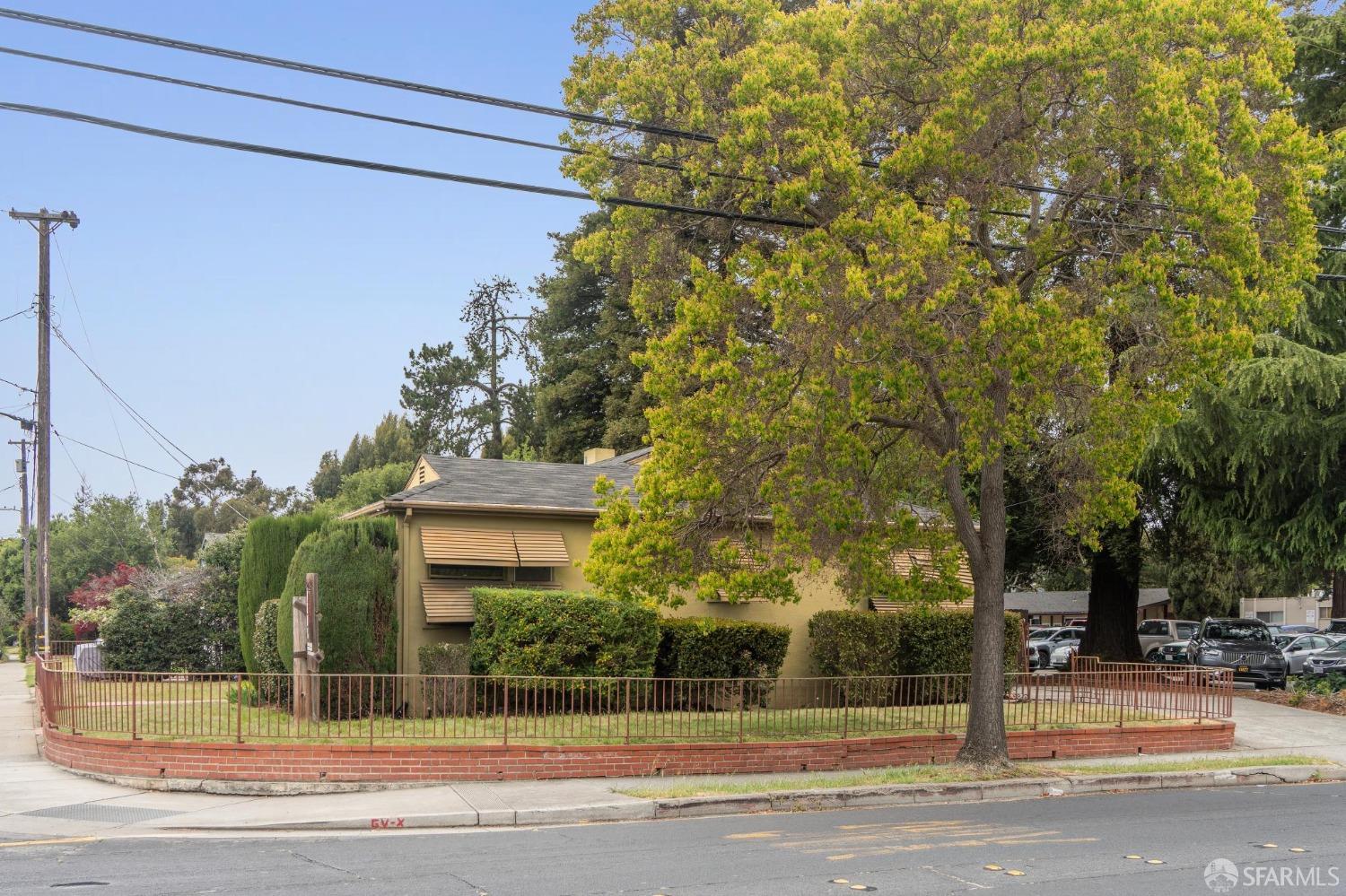Detail Gallery Image 26 of 26 For 1600 B St, Hayward,  CA 94541 - – Beds | – Baths