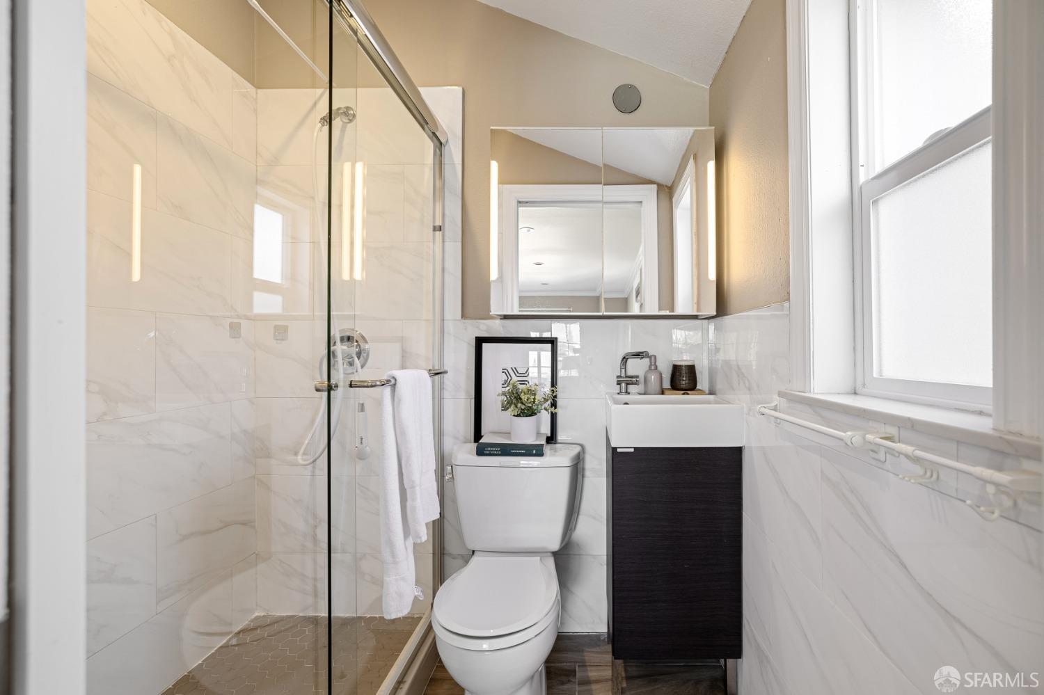 Detail Gallery Image 42 of 56 For 795 9th Ave, Redwood City,  CA 94063 - 3 Beds | 1 Baths