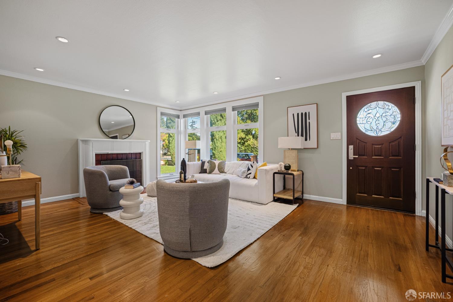 Detail Gallery Image 12 of 56 For 795 9th Ave, Redwood City,  CA 94063 - 3 Beds | 1 Baths