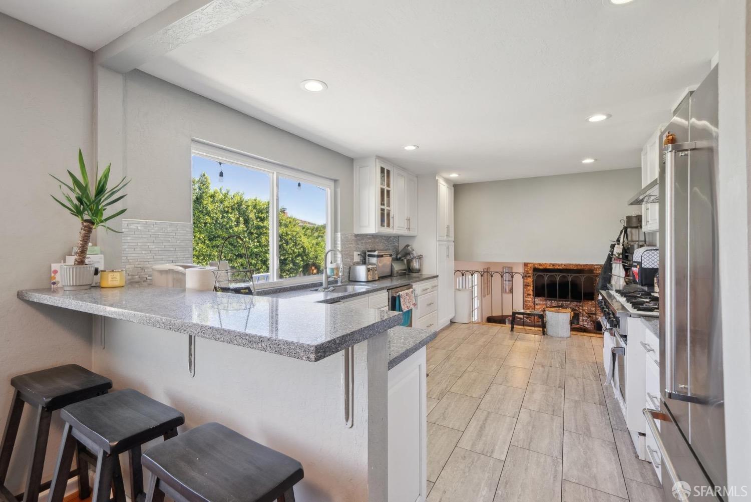 Detail Gallery Image 8 of 44 For 5630 New Ct, San Jose,  CA 95123 - 4 Beds | 3 Baths
