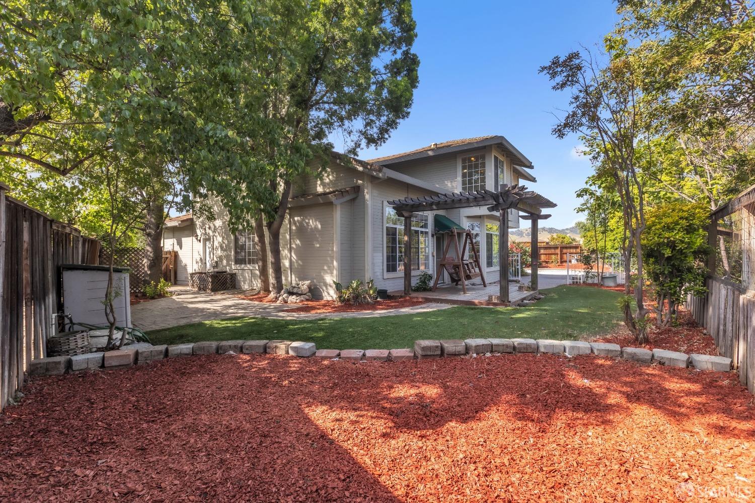 Detail Gallery Image 7 of 49 For 4737 Crestone Peak Dr, Antioch,  CA 94531 - 4 Beds | 3 Baths