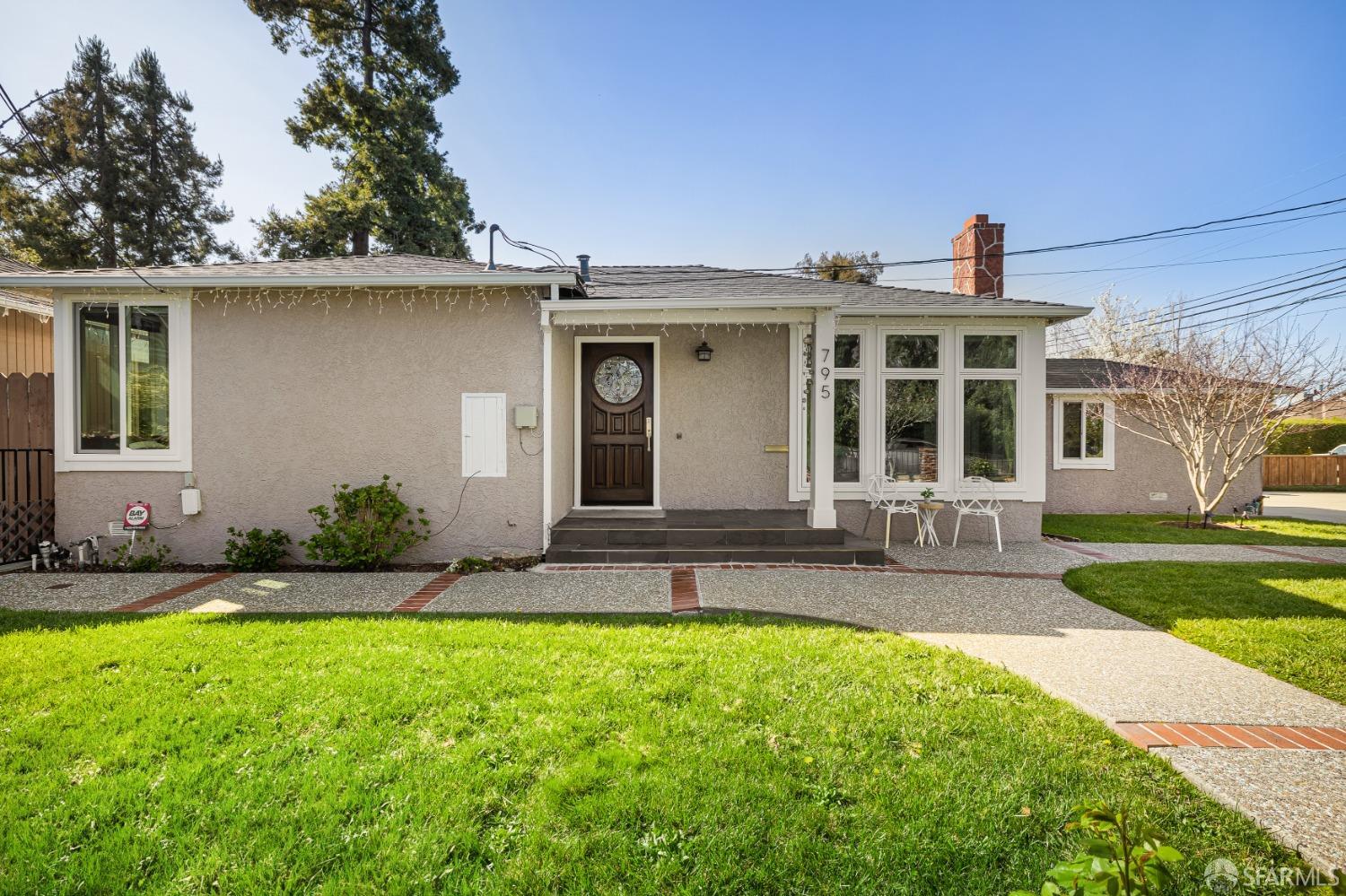 Detail Gallery Image 2 of 56 For 795 9th Ave, Redwood City,  CA 94063 - 3 Beds | 1 Baths