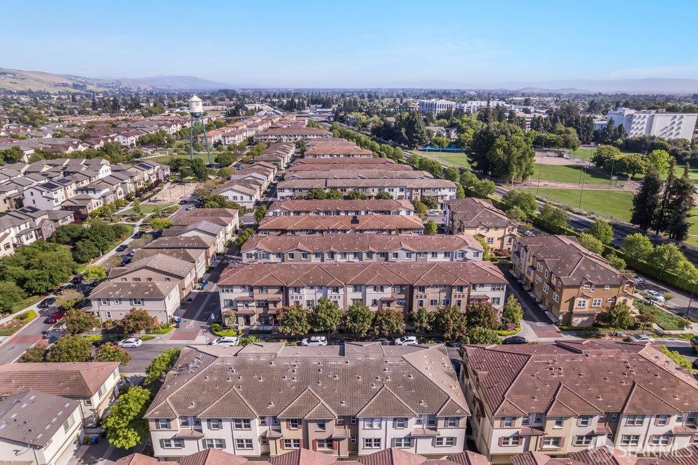 Detail Gallery Image 34 of 36 For 254 Sullivan Way, Hayward,  CA 94541 - 4 Beds | 4 Baths