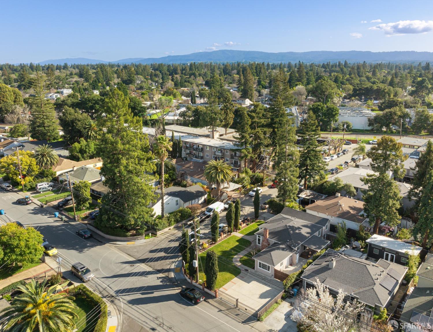 Detail Gallery Image 51 of 56 For 795 9th Ave, Redwood City,  CA 94063 - 3 Beds | 1 Baths