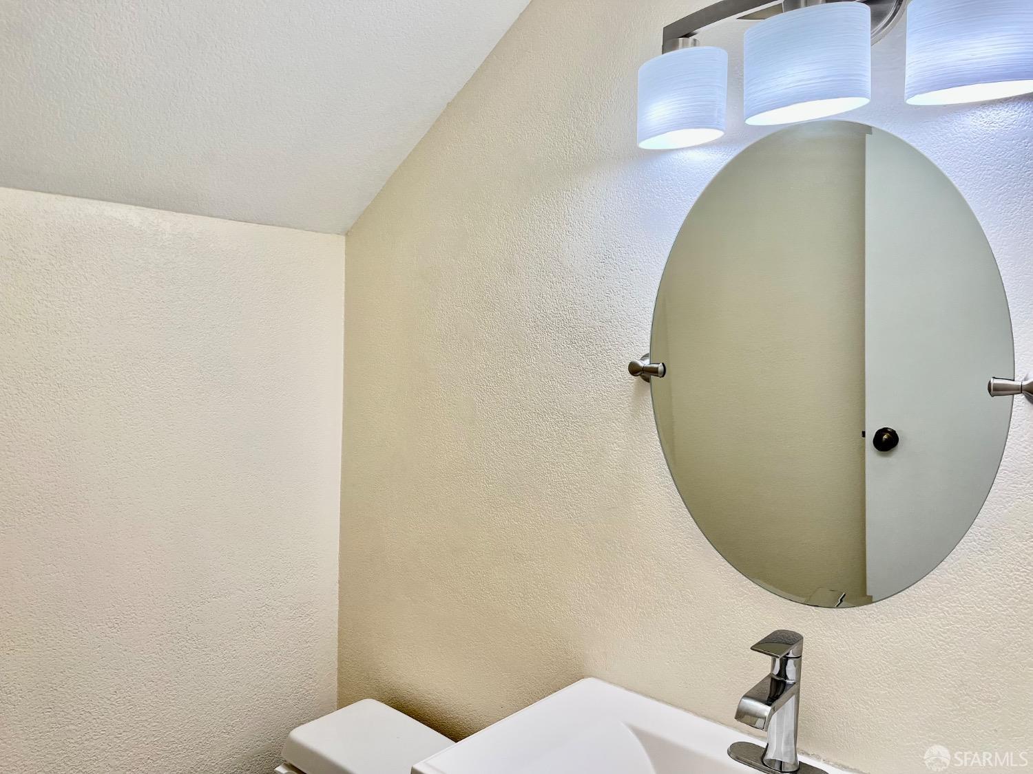 Detail Gallery Image 17 of 32 For 1713 Crater Peak Way, Antioch,  CA 94531 - 3 Beds | 2 Baths